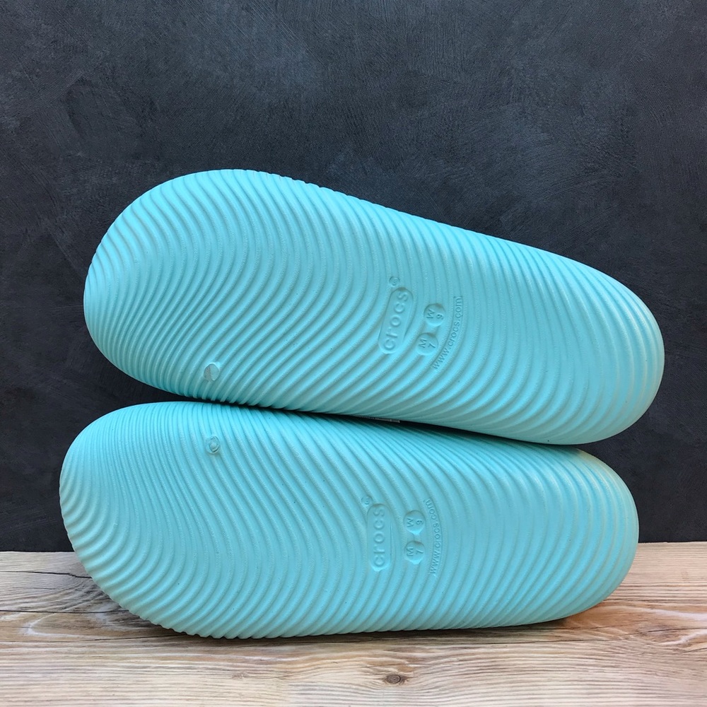 Crocs Mellow Slide - Picture 10 of 15